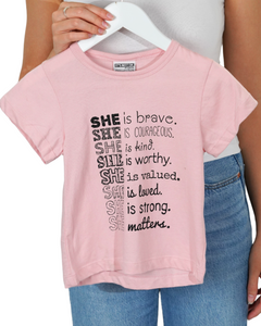 Kids Tee - SHE is (Soft pink)